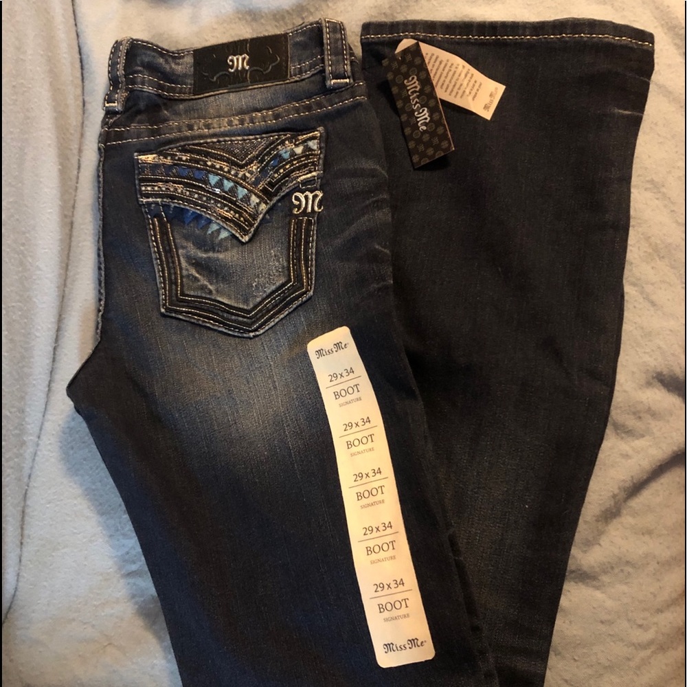 Women’s Miss Me Jeans